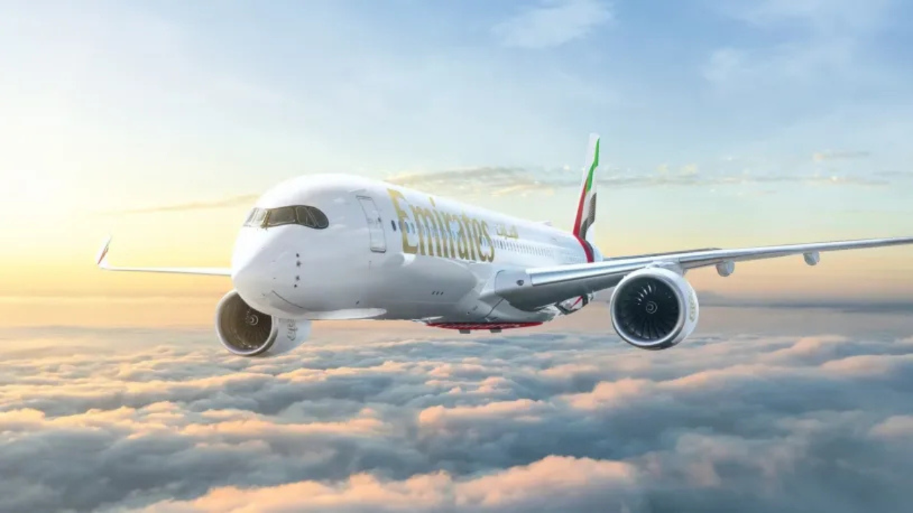 First Look at Emirates Airbus A350